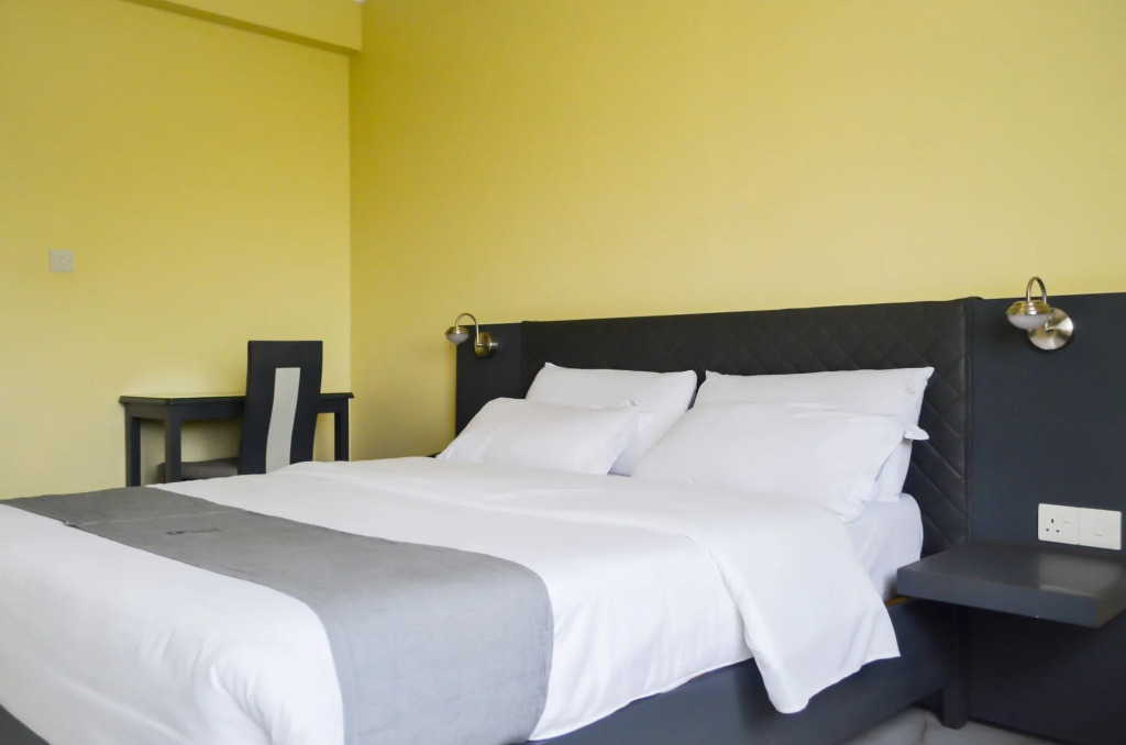 Dana Hotel