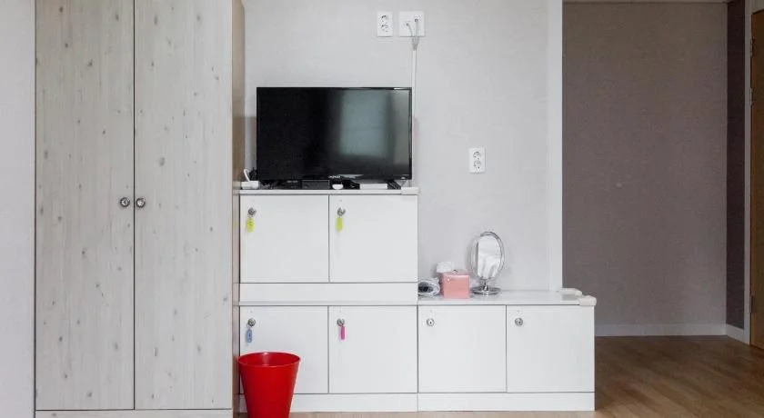 Edel Guesthouse - Hostel