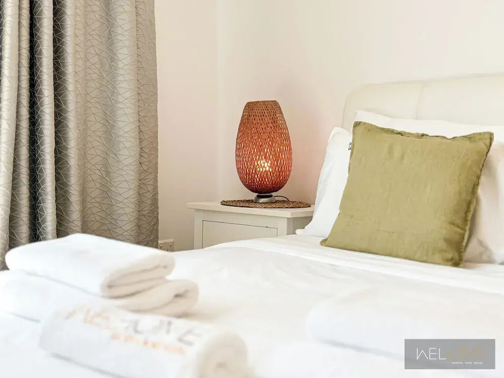 WelHome - Stylish Breathtaking 2BR Apartment in Marina