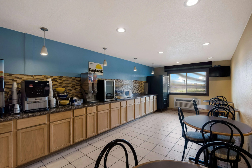 Days Inn by Wyndham Ankeny - Des Moines