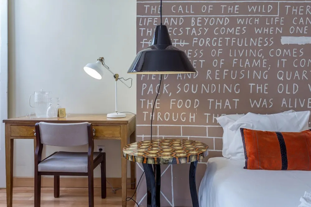 The Poets Inn