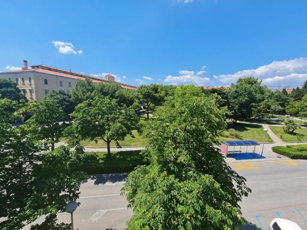 NEW Modern-Park view-5 minutes from Diocletian's Palace