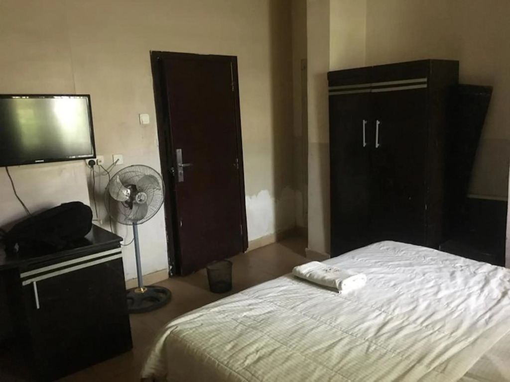 Ocean Pavillion Hotel & Suites