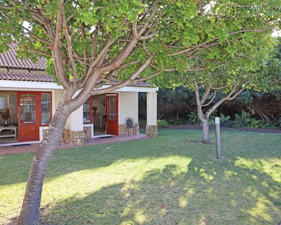 Villa 20 A&B
