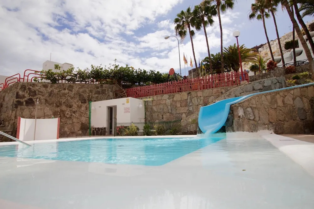 Lightbooking - Peach & Beach Playa del Cura