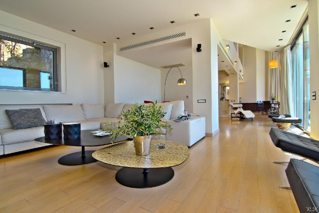 4 Bedroom Villa TakeOff in Anavyssos - BLG 69210