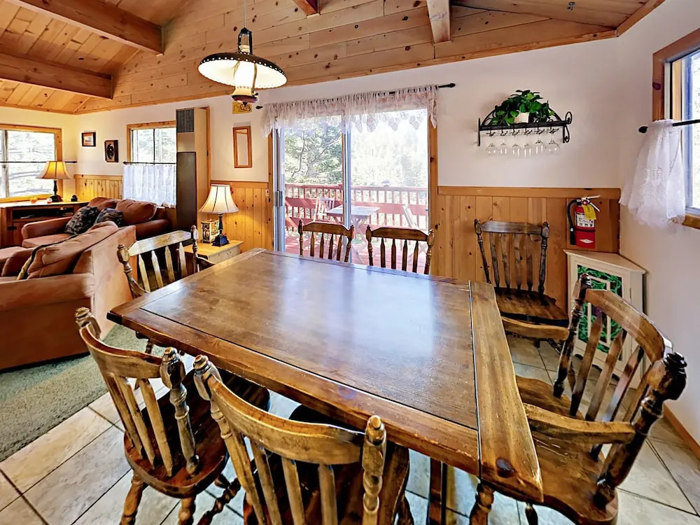 43651 Yosemite House 3 Bedrooms 2 Bathrooms Home