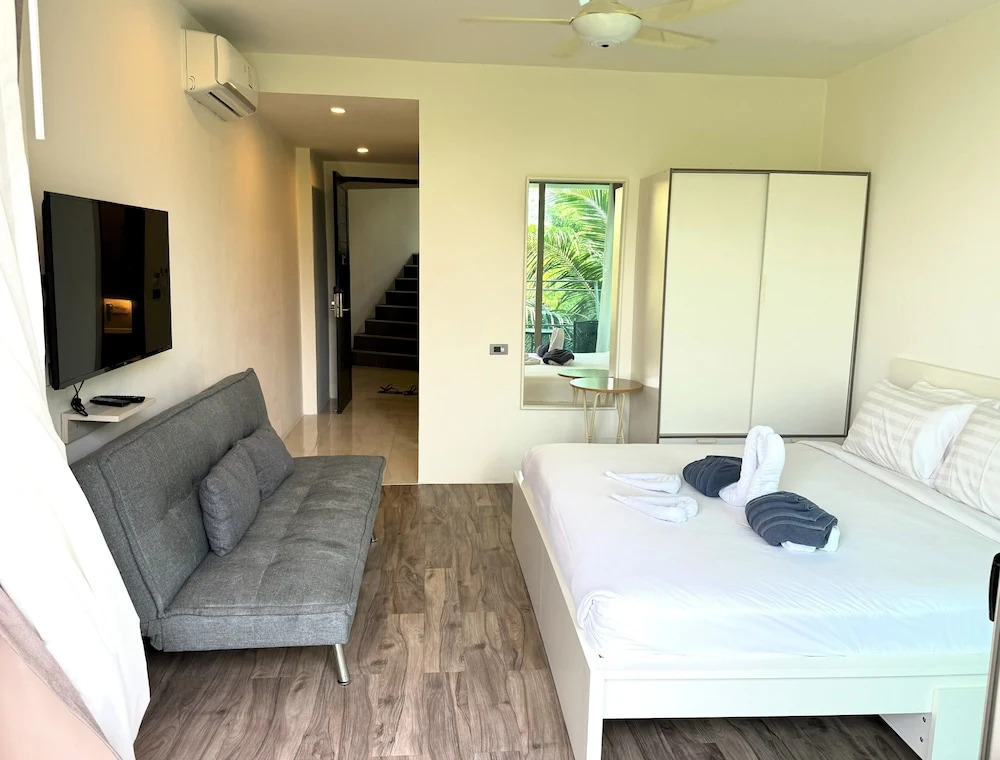 Sea view apartment at Oceana by Lofty