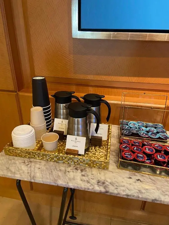2 Bedroom OR King Studio Suites Four Seasons Hotel Miami Free Wi-Fi & Free Parking