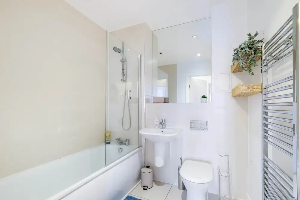 Bovet 3 Bedroom 1 Bathroom Apartment