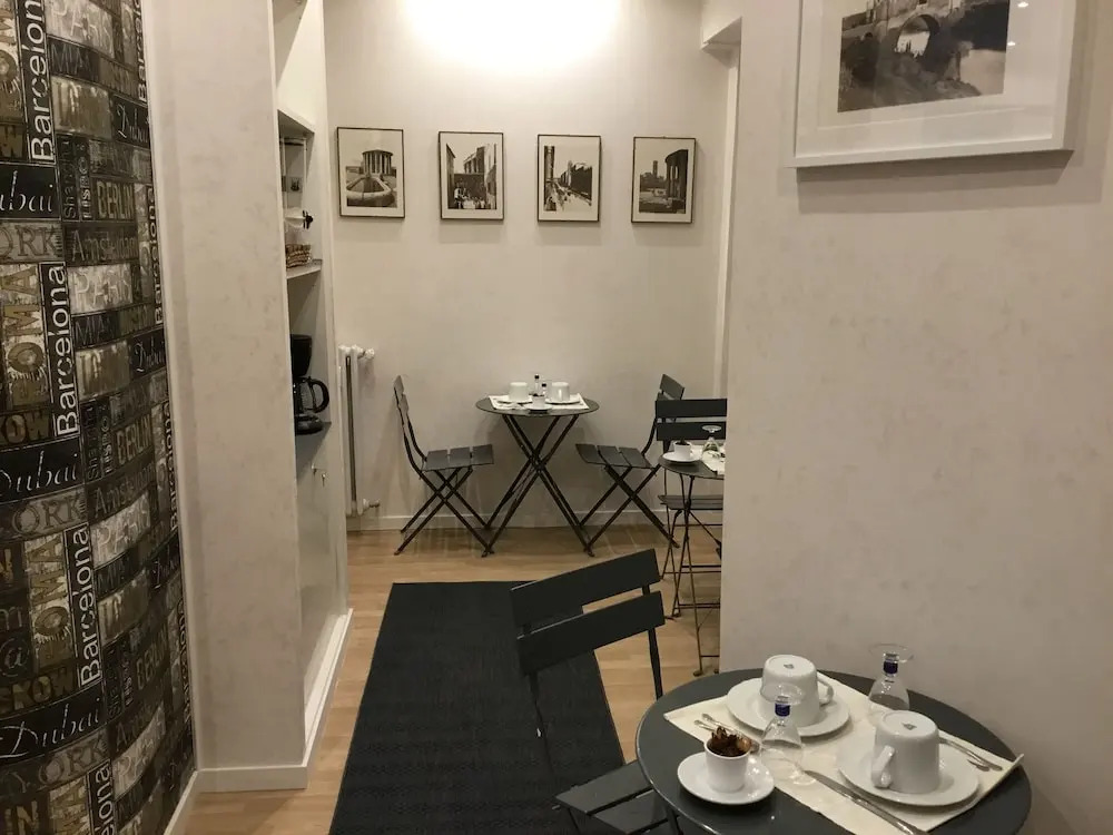 LE FATE SUITES