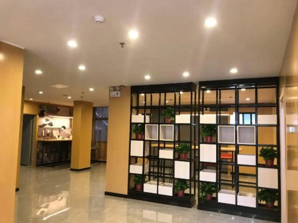 Shankee Hotel (Tongcheng Zhongye Plaza)