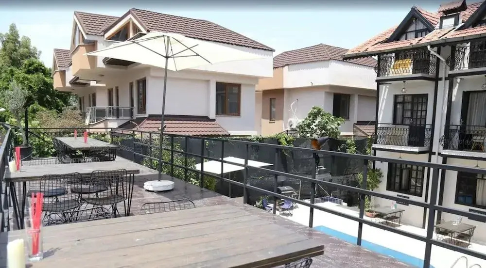 Derin Luxury Hotel