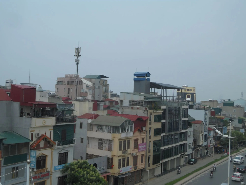 The Royal Hotel Near West Lake