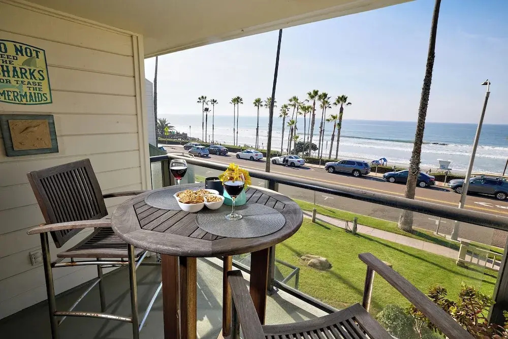152-4 Coastal Luxury With Panoramic Ocean View