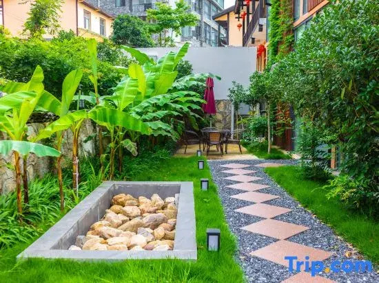 Yuelanshan · Guanyunshanju Homestay (Zhangjiajie National Forest Park Zimugang Middle Gate)