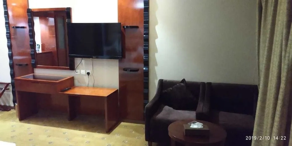 Sanam Hotel Suites