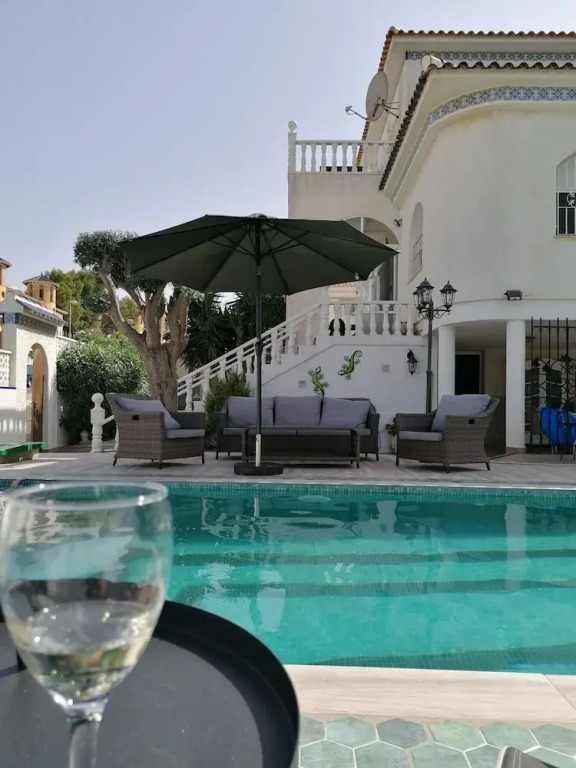Villa in Orihuela Costa for 6 Guests
