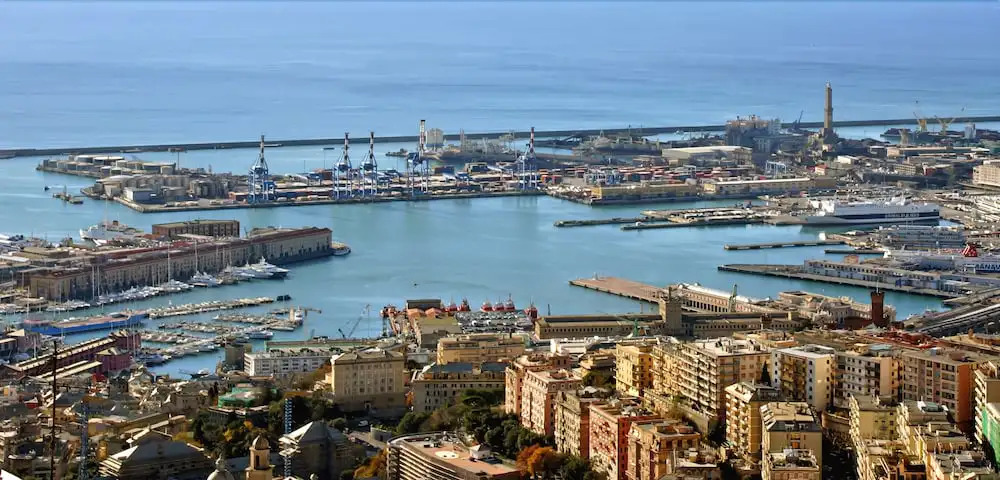 Old Port Genova Centro B&B