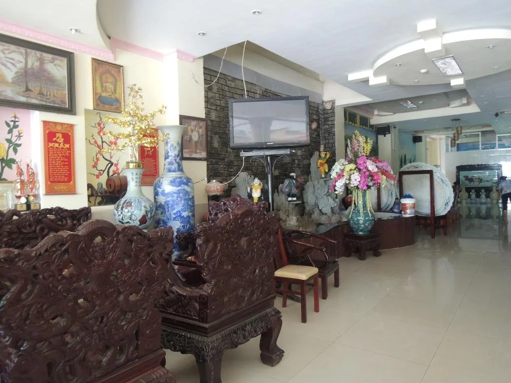 Ngũ Long Hai Hotel