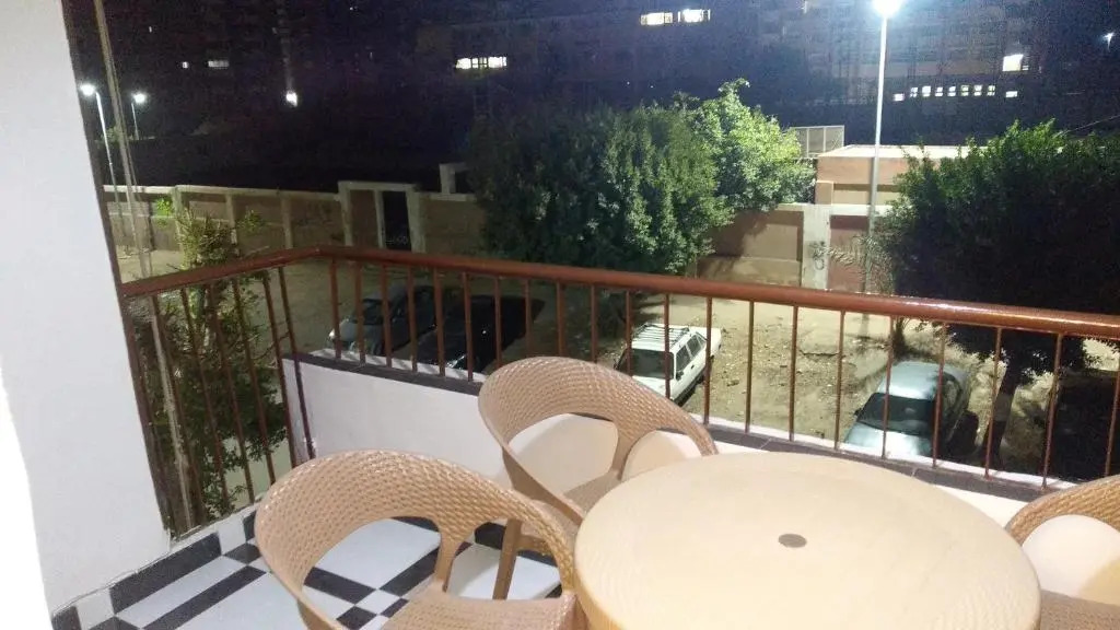 شقة مكرم عبيد للعائلات فقط 21