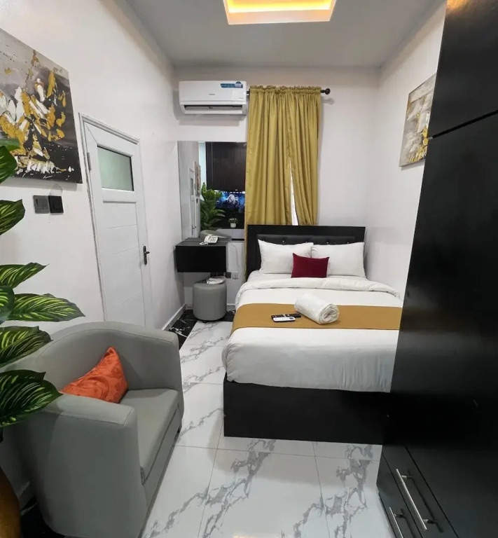 RBZ Apartments