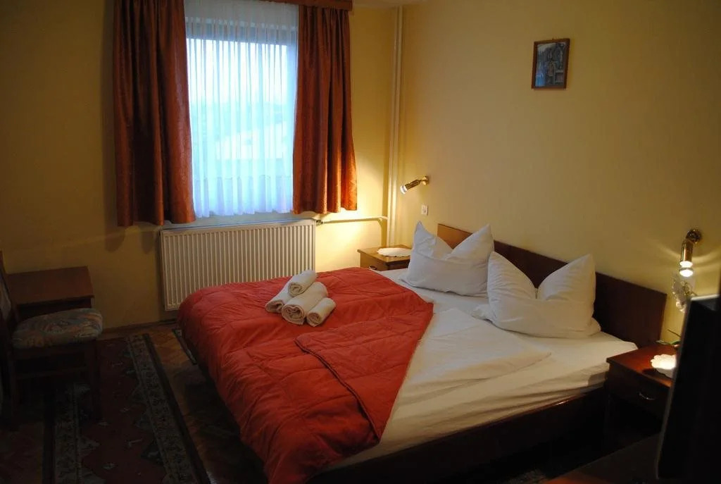 Hotel Roškar
