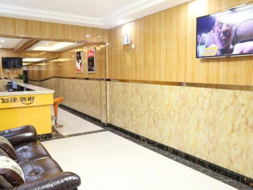 Junyi Chain Hotel (Shanghai Xuefu Road Jinshanwei)