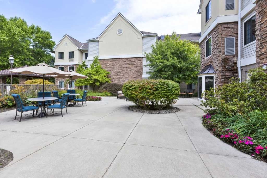 Staybridge Suites Detroit-Utica by IHG
