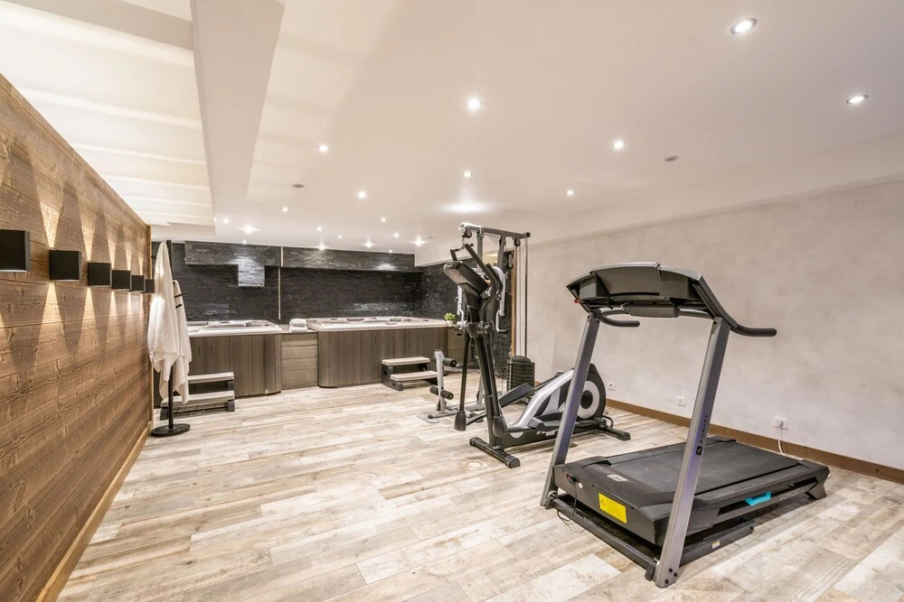 Les Hirondelles Apartments Morzine By Emerald Stay