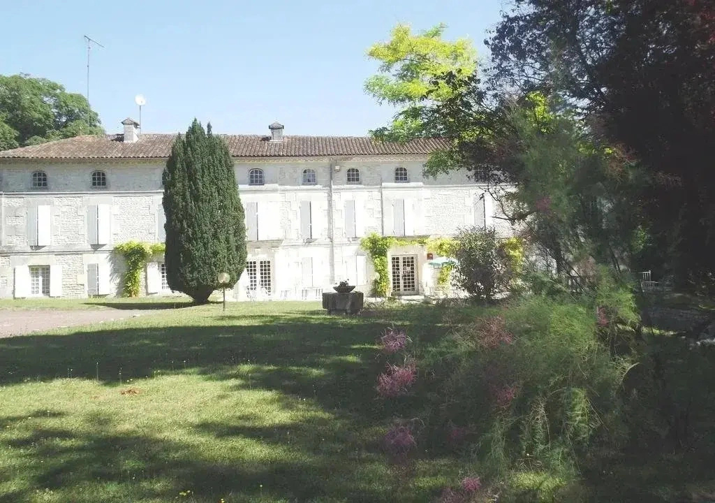 Hotel Le Moulin De Cierzac