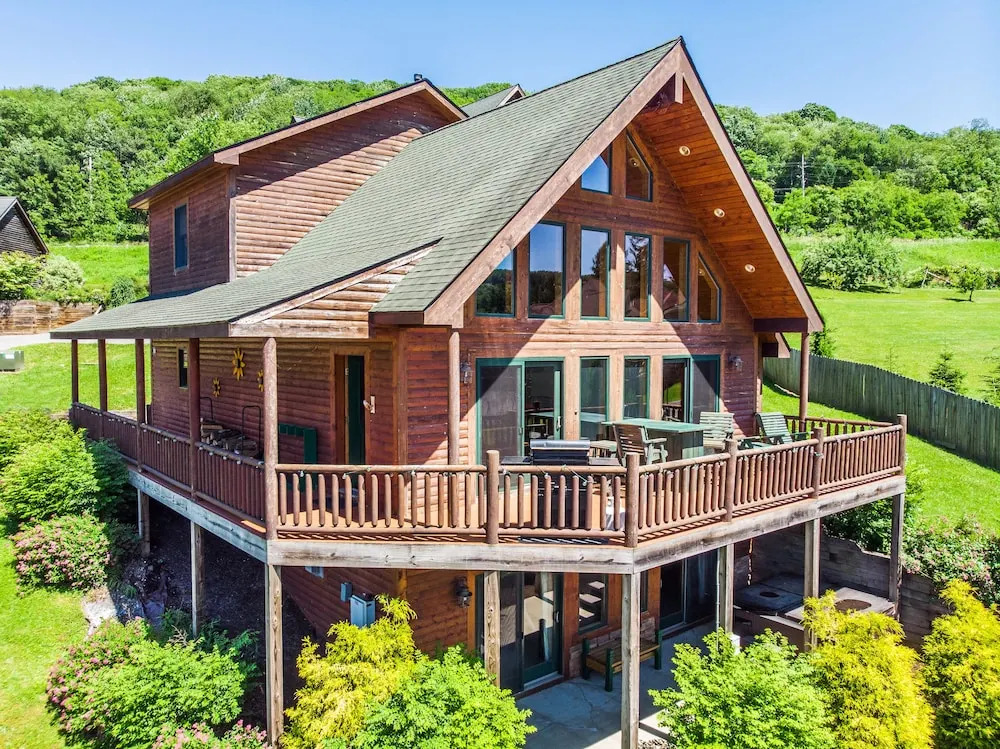 Marsh-Mellow Manor