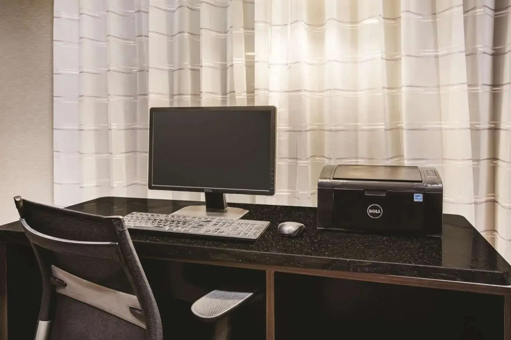 La Quinta Inn & Suites Seattle - Bellevue - Kirkland