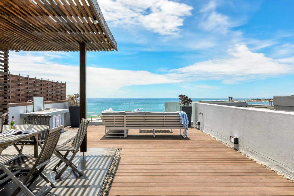 Houghton Villa - Camps Bay