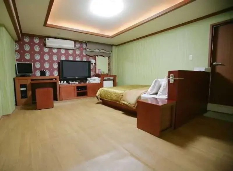 Shinchon Grand Prix Motel