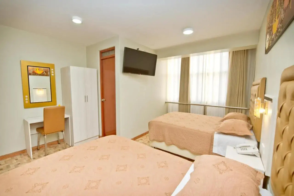Mercé Hotel