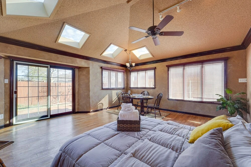 Updated Lubbock Vacation Rental With Yard!