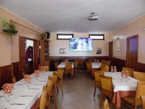 Hotel Coste Del Lago