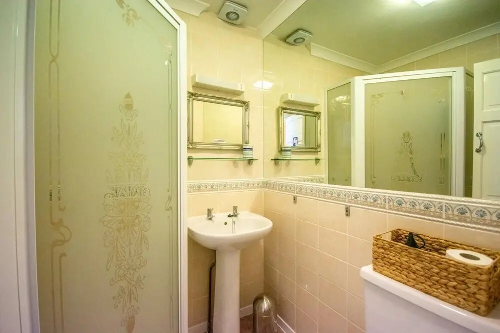 Summerlands Guest House