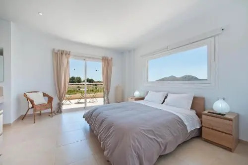 Villa Marisa I