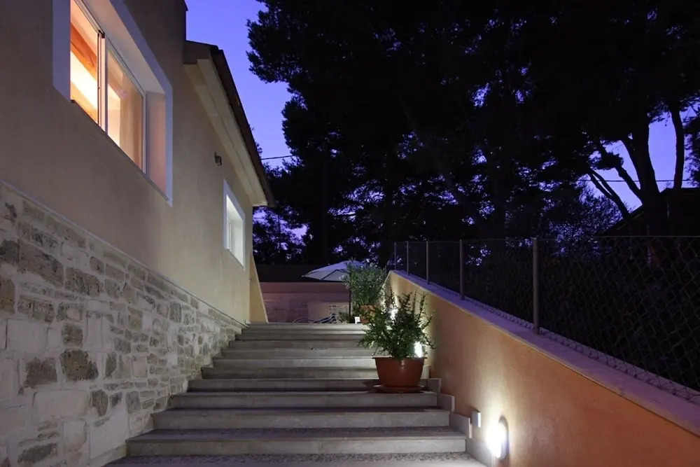 Villa - 4 Bedrooms with Pool and WiFi - 103196