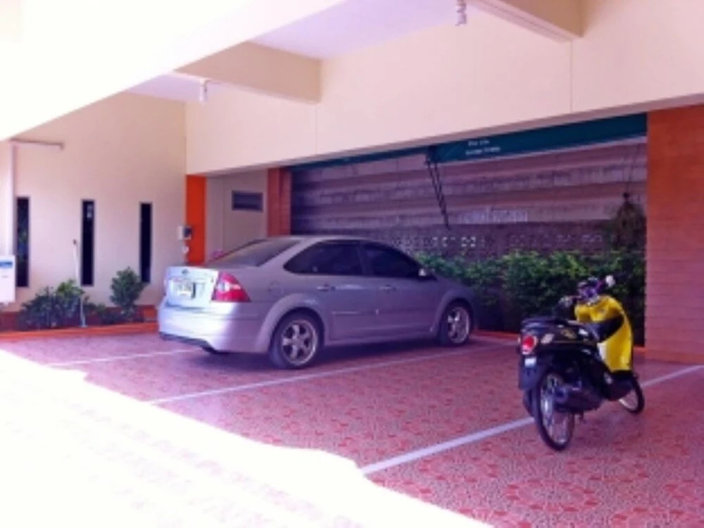 Promplace Residence