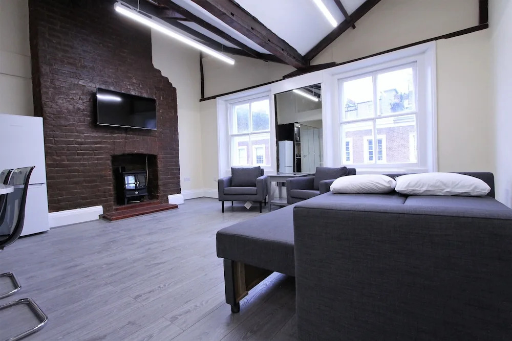 Stunning Loft Apartment In Knightsbridge
