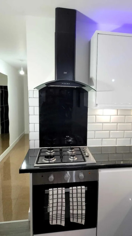 Stunning 2-bed Apartment in Manchester Built 2023