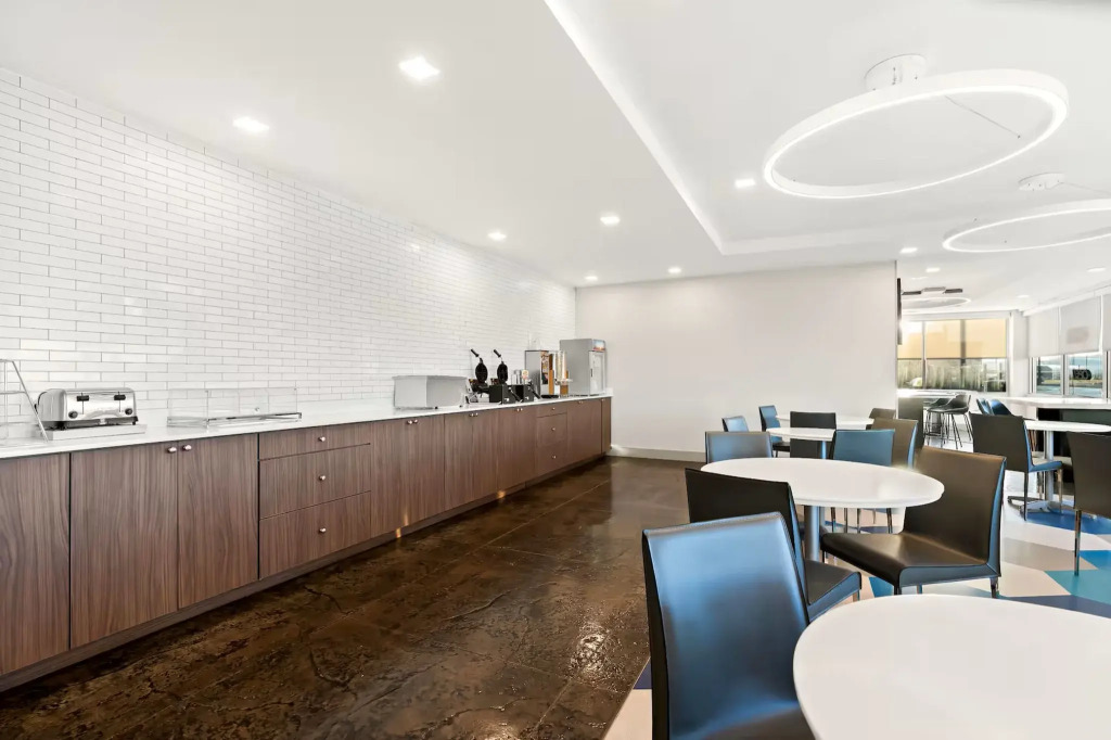 Holiday Inn Express & Suites George - Quincy South by IHG
