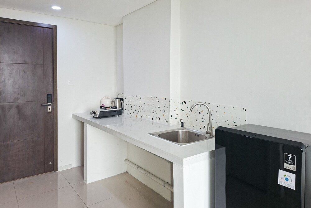 Restful Studio For 2 Pax At Daan Mogot City Apartment