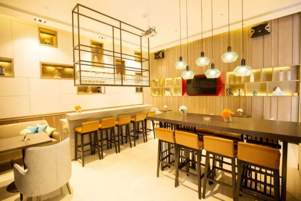 Echarm Hotel(Baixin Plaza store, Sanyuanli Avenue, Guangzhou)