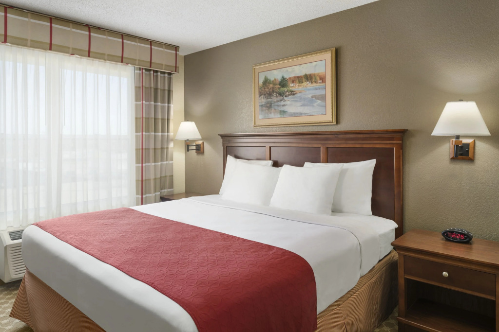 Holiday Inn Express & Suites Elyria by IHG