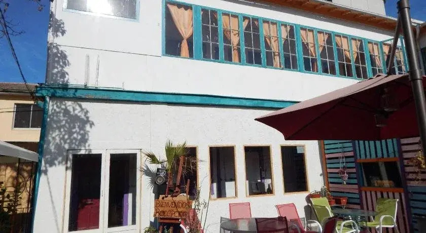 Street Garden Hostel