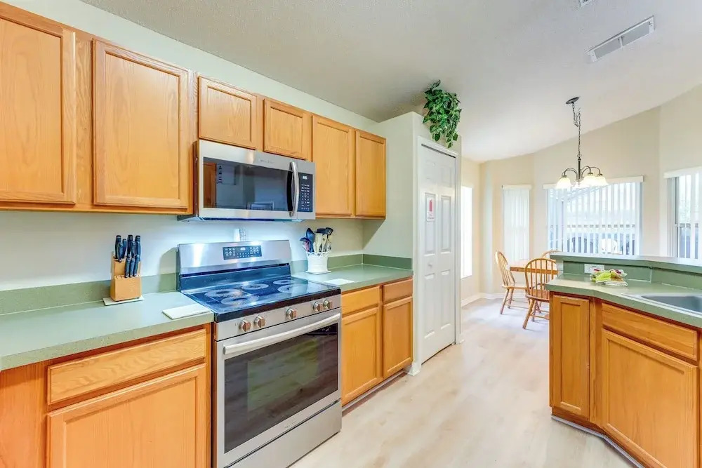 Family Home w/ Pool: Visit Disney & Orlando Parks!